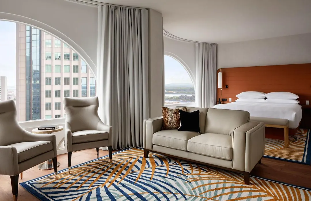 Montreal Marriott Chateau Champlain-1