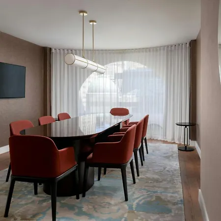 Montreal Marriott Chateau Champlain-2